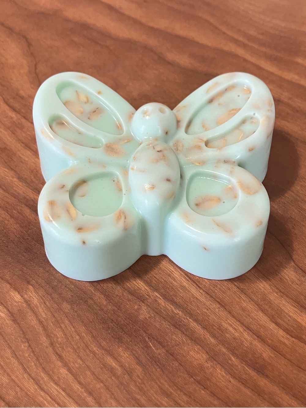 Lemongrass Goats Milk Soap, w/ Oatmeal, Handcrafted